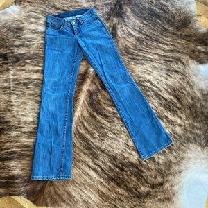 Wrangler Shiloh No Gap Waistband Long Bootleg